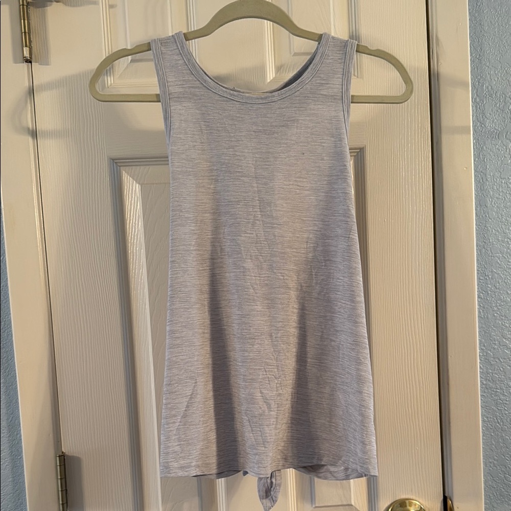 Old Navy Gray Tie Front Sleeveless Tank Top
